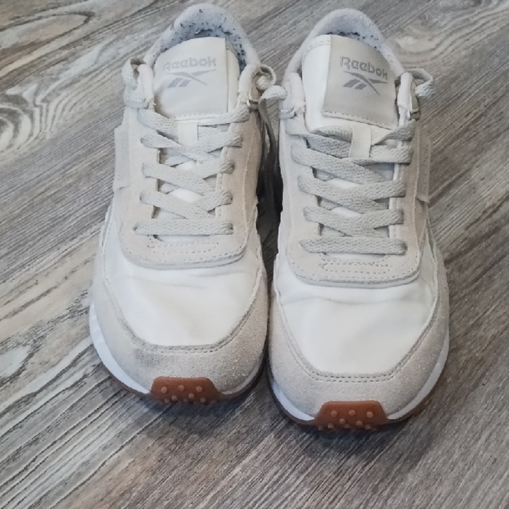 Reebok Fote Racer Women's Sneakers Cream and Gray Athletic Shoes